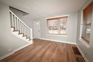 7927 S Jeffery Blvd, Chicago, IL 60617 - Photo 11