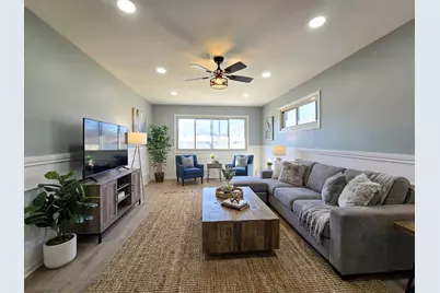 [Address not provided], Streamwood, IL 60107 - Photo 3