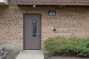 611 W Central Rd, Mount Prospect, IL 60056 - Photo 3