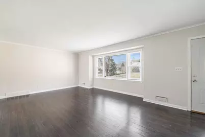 3005 Oak Grove Lane, Rockford, IL 61108 - Photo 5