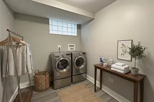 12401 Justine St, Calumet Park, IL 60827 - Photo 17