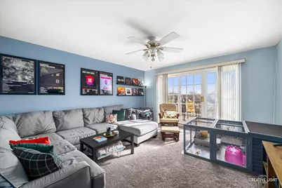 1050 N Farnsworth Avenue #403, Aurora, IL 60505 - Photo 9