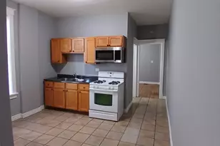 4056 W Hirsch St, Chicago, IL 60651 - Photo 5