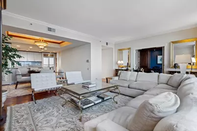 180 E Pearson Street #4002, Chicago, IL 60611 - Photo 13