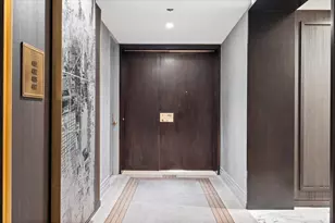 180 E Pearson St, Chicago, IL 60611 - Photo 5