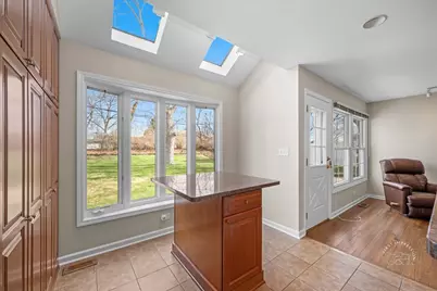 21W080 22nd Street, Lombard, IL 60148 - Photo 11