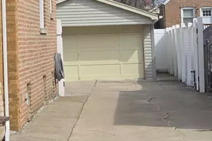 14529 S Emerald Ave, Riverdale, IL 60827 - Photo 21