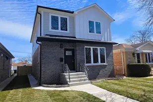 7509 N Oleander Ave, Chicago, IL 60631 - Photo 1