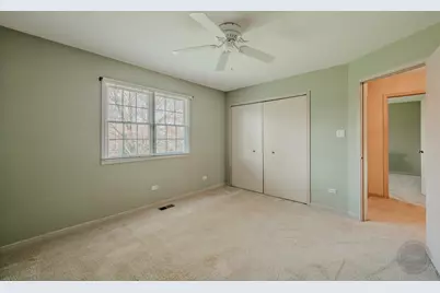 8444 Sandalwood Court, Darien, IL 60561 - Photo 25