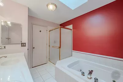 8444 Sandalwood Court, Darien, IL 60561 - Photo 33