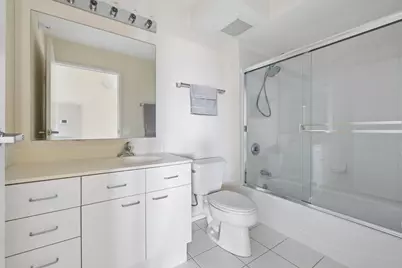 1720 Maple Street #680, Evanston, IL 60201 - Photo 11