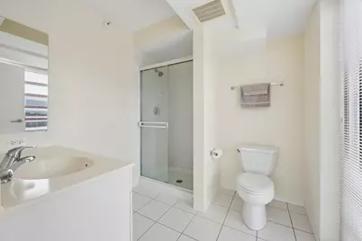 1720 Maple Street #680, Evanston, IL 60201 - Photo 17