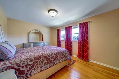 5000 Pratt Avenue, Skokie, IL 60077 - Photo 21