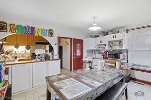 2144 Dewey Ave, Evanston, IL 60201 - Photo 3