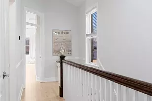 2131 W Melrose St, Chicago, IL 60618 - Photo 11