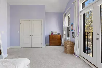 2131 W Melrose Street, Chicago, IL 60618 - Photo 17
