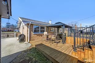 13017 Park Ct, Crestwood, IL 60418 - Photo 15