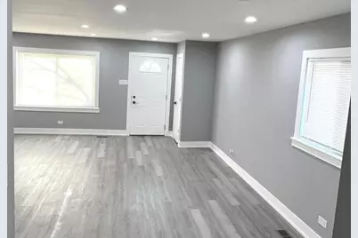 9339 S Burnside Avenue, Chicago, IL 60619 - Photo 7