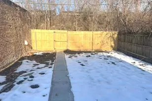 9339 S Burnside Ave, Chicago, IL 60619 - Photo 29