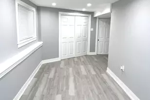 9339 S Burnside Ave, Chicago, IL 60619 - Photo 25