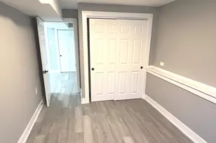 9339 S Burnside Ave, Chicago, IL 60619 - Photo 23