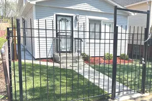 9339 S Burnside Ave, Chicago, IL 60619 - Photo 3