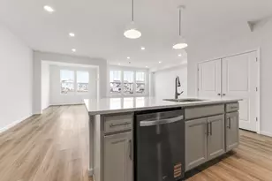 672 Switchgrass Wy, Bolingbrook, IL 60490 - Photo 5