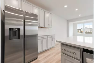 672 Switchgrass Way #58005, Bolingbrook, IL 60490 - Photo 3