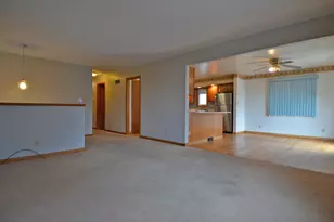 311 S Otter Creek Rd, Streator, IL 61364 - Photo 3