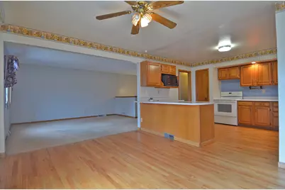 311 S Otter Creek Road, Streator, IL 61364 - Photo 7