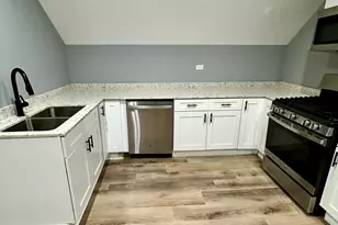 2713 W Gladys Ave, Chicago, IL 60612 - Photo 7