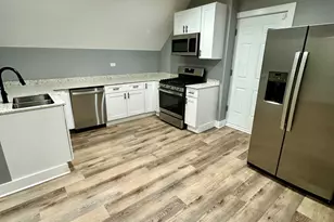 2713 W Gladys Ave, Chicago, IL 60612 - Photo 13