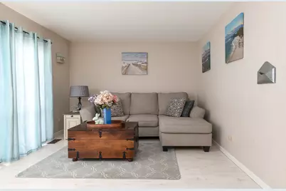 556 Chard Court, Grayslake, IL 60030 - Photo 3