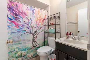 556 Chard Ct, Grayslake, IL 60030 - Photo 13