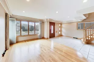 5731 S Newland Ave, Chicago, IL 60638 - Photo 7