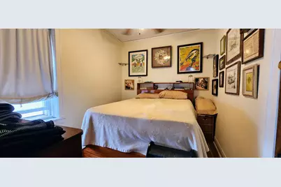 1925 W Belle Plaine Avenue #3F, Chicago, IL 60613 - Photo 7