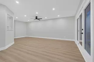 10347 Dearlove Rd, Glenview, IL 60025 - Photo 7