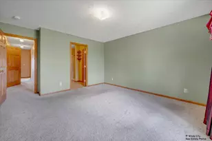 225 Sundance Trail, Capron, IL 61012 - Photo 15