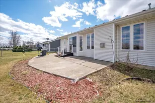 225 Sundance Trail, Capron, IL 61012 - Photo 39