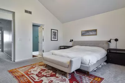 1825 N Wilmot Avenue, Chicago, IL 60647 - Photo 11