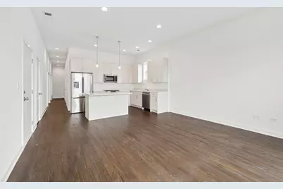 1952 W Ohio Street #2E, Chicago, IL 60622 - Photo 7