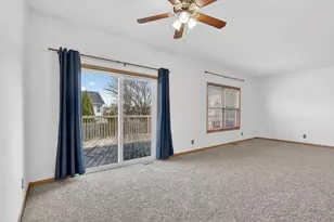 2306 Ridgefield Dr, Belvidere, IL 61008 - Photo 7