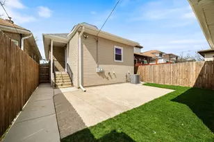 3631 N Sayre Ave, Chicago, IL 60634 - Photo 33