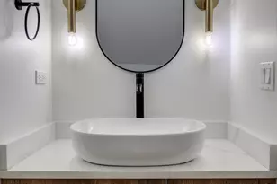 1528 N Elk Grove Ave, Chicago, IL 60622 - Photo 15