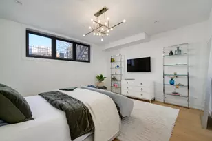 1528 N Elk Grove Ave, Chicago, IL 60622 - Photo 17