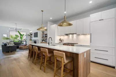 1528 N Elk Grove Avenue #1, Chicago, IL 60622 - Photo 7