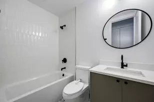 1528 N Elk Grove Ave, Chicago, IL 60622 - Photo 21