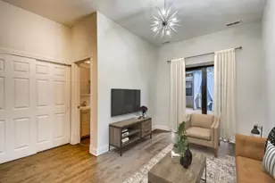 811 W Eastwood Ave, Chicago, IL 60640 - Photo 5