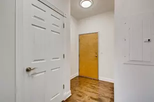 811 W Eastwood Ave, Chicago, IL 60640 - Photo 3