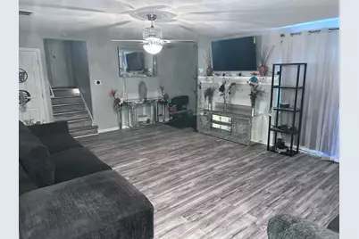 17112 Whittier Avenue, Hazel Crest, IL 60429 - Photo 3